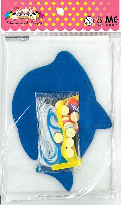 Felt Seaworld Plushie Kit - Dolphin - Packaging Back